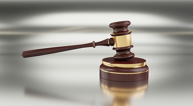 lawyer-attorney-law-judge-640x480-33702074.jpeg